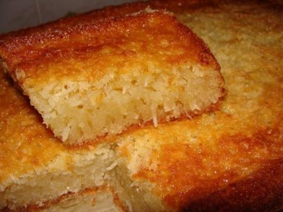 receita-de-bolo-de-mandioca-de-liquidificador-1-407×305