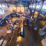 Além da Ginástica Laboral: O Bem-Estar que Realmente Engaja o Chão de Fábrica