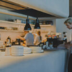 Alimentação corporativa como benefício estratégico: por que empresas com refeitório retêm mais talentos