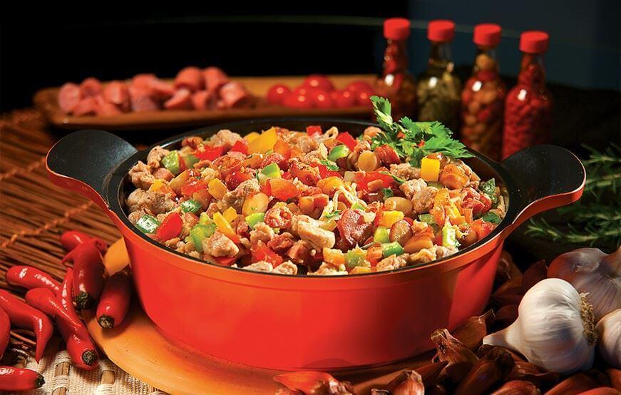 Entrevero de Pinhão Tradicional: Receita Serrana com Carnes e Sabor Campeiro